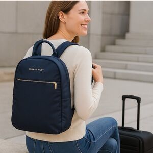 NWOT Briggs & Riley slim Rhapsody navy backpack